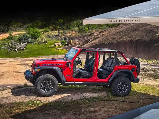 wrangler-4xe Photo 2