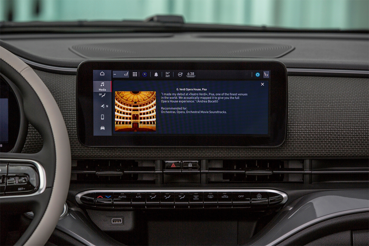 2024 Fiat 500e Image 04
