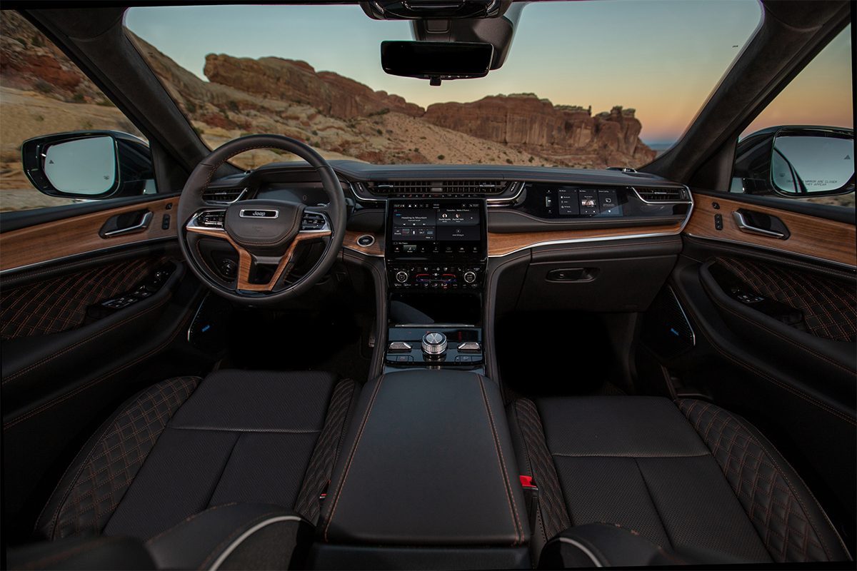 2024 Jeep Grand Cherokee Image 03