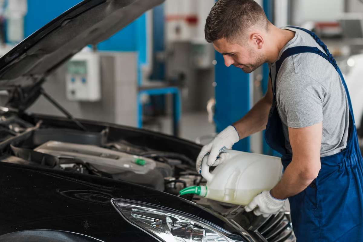 Expert Coolant Flush Service Image 05