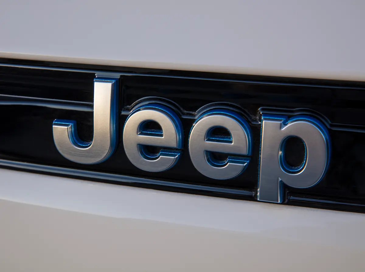 2024 Jeep Grand Cherokee L Fuel Economy by Trim